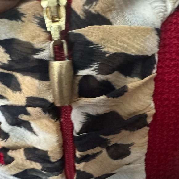 St John 2 Red Women's Jacket with Animal Print Trim - Picture 7 of 12